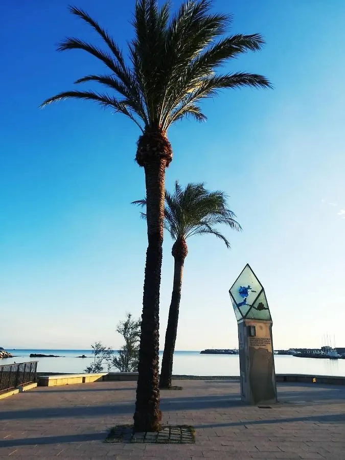 Apartamento Con Piscina Llanca 0*,